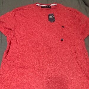 Men’s XL Abercrombie & Fitch NEW tshirt